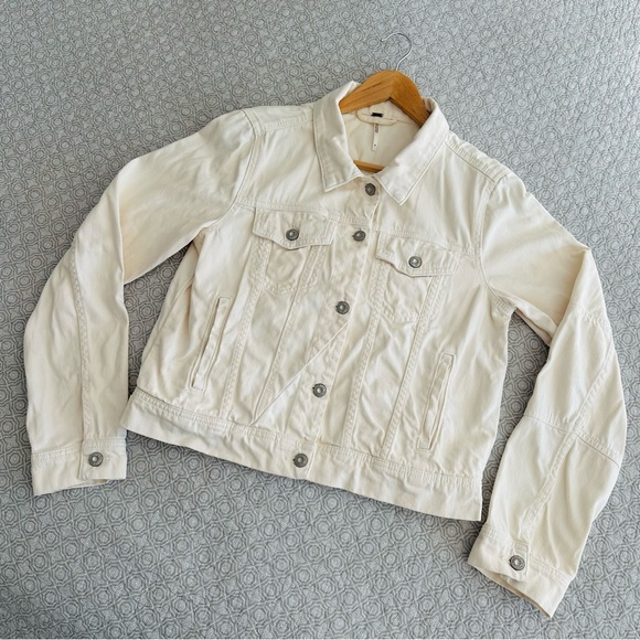 WE THE FREE Free People Rumors Denim Jean Jacket Ecru Cream Size M - Picture 10 of 13